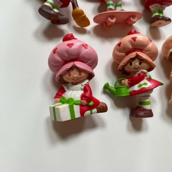 Vintage Strawberry Shortcake Mini Figures Scented 1980s Toys - Picture 4 of 7